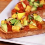 Receta de bruschetta tropical