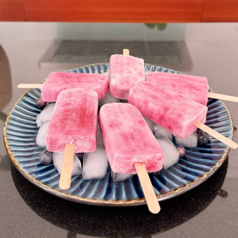 Easy Creamy Yogurt Berry Popsicles