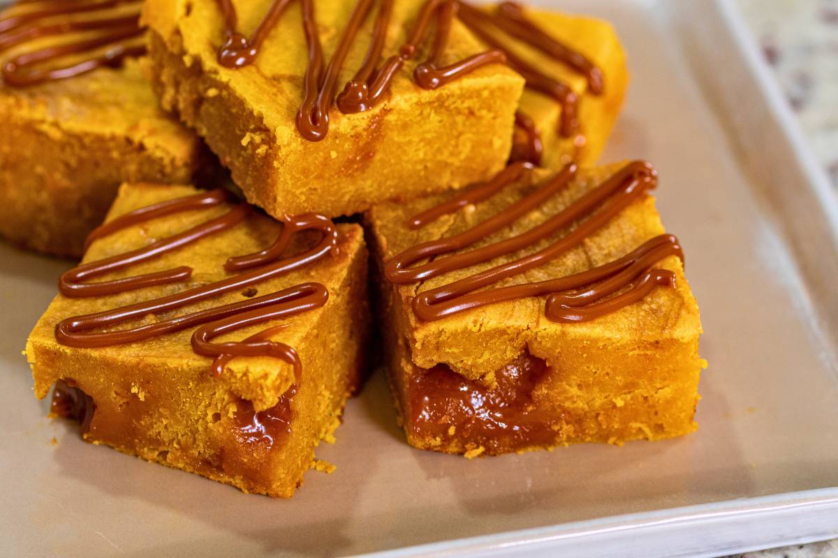 Easy pumpkin blondies cut into square bars